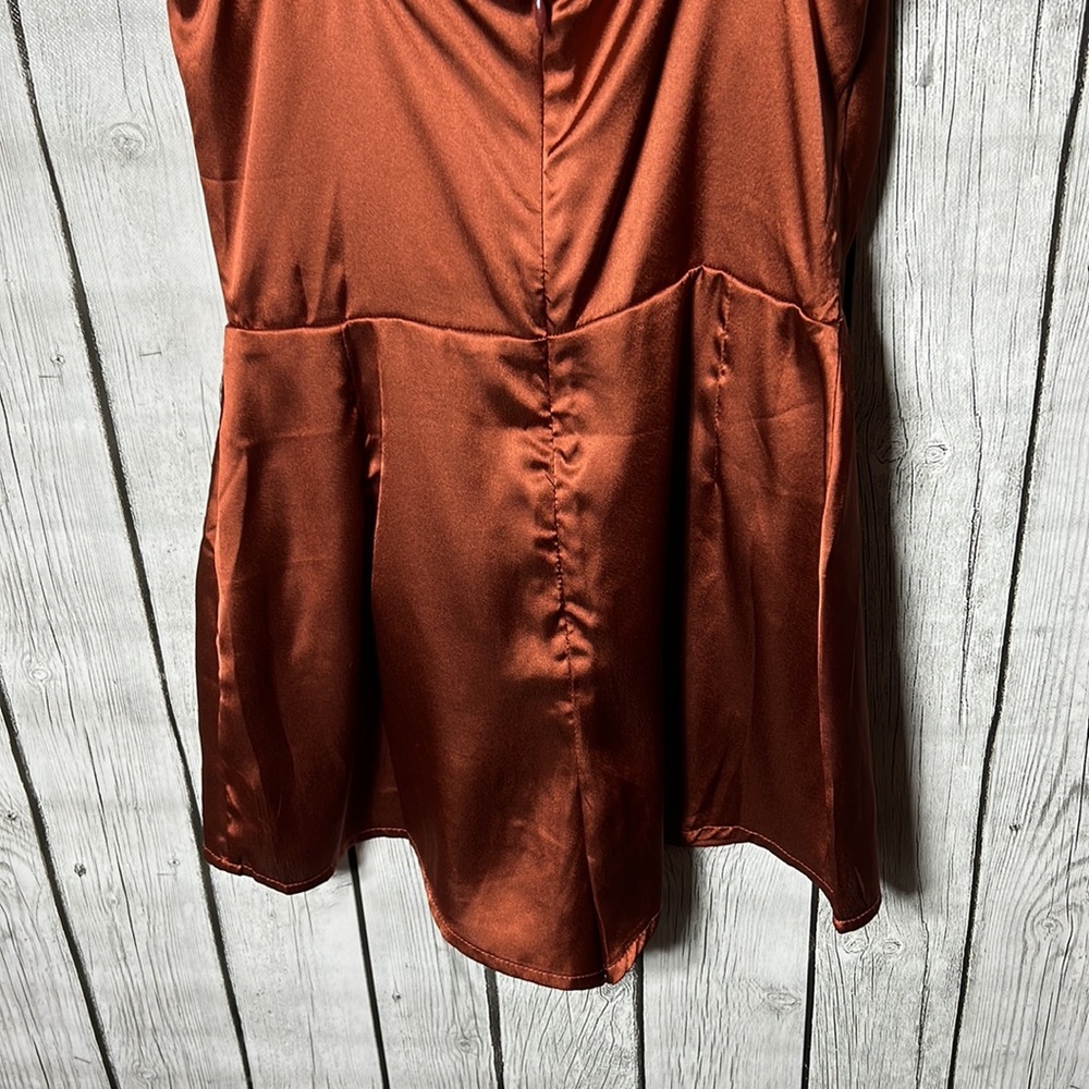 Guess Louma romper size XS in burnt saffron - Picture 7 of 13